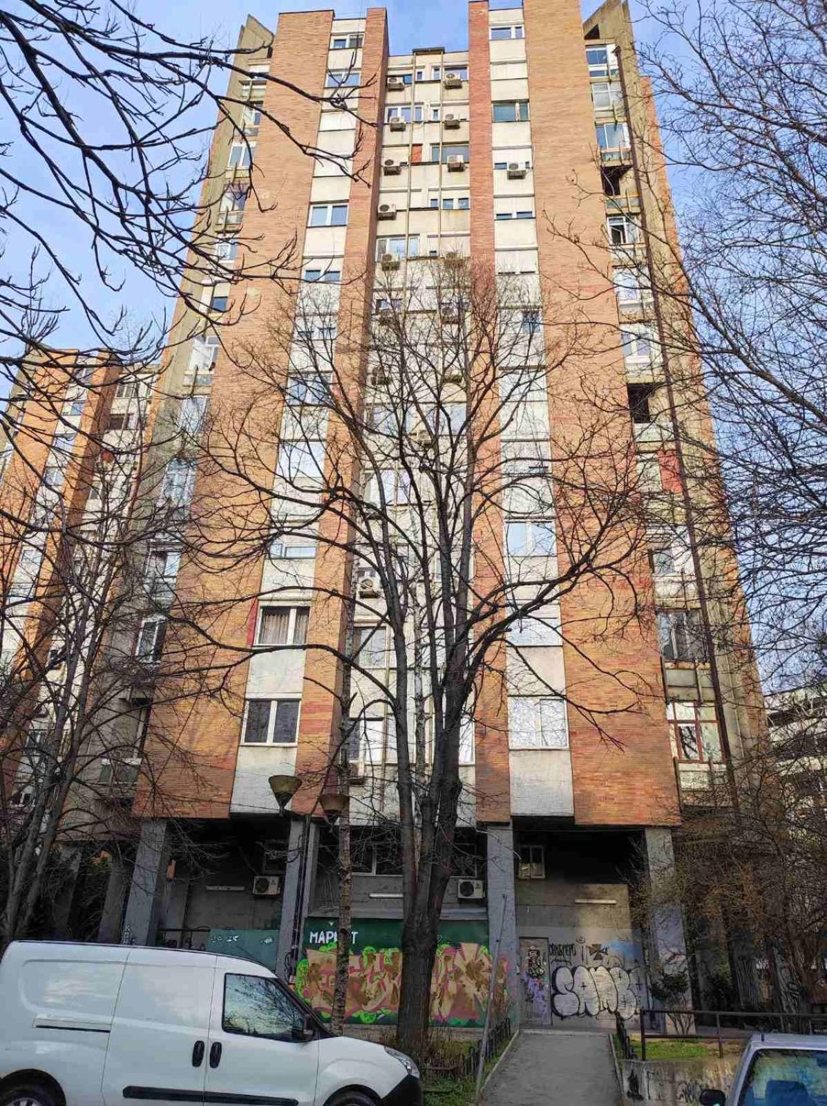 Smart Luxury Penthouse Suites - Private Sauna, Hot-Tub, Home Cinema At The Best Location In Skopje Exterior photo